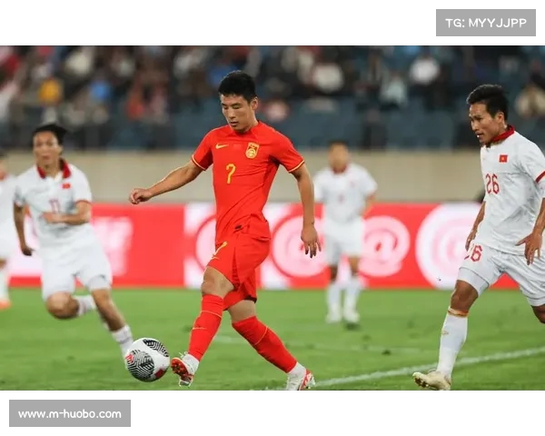 世界杯预选赛：日本主场大胜澳大利亚，三笘薰帽子戏法
